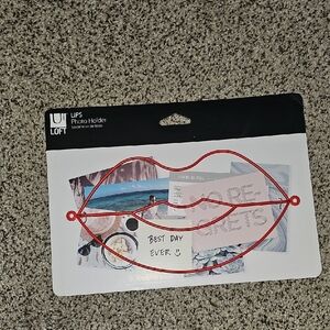 Umbra Metal Red Lips Photo Holder